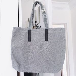 NWOT Everlane Twill Zip Tote